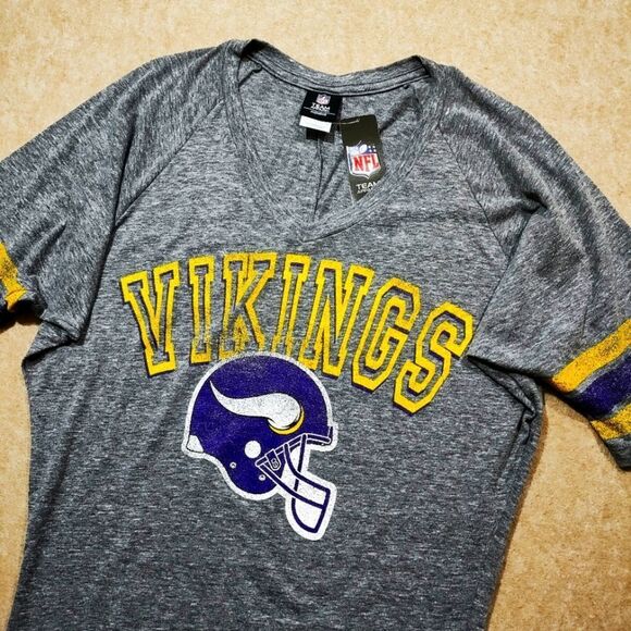 NFL Minnesota Vikings Gray and Purple Short Sleeve Women's T-shirt #7 - Picture 2 of 6